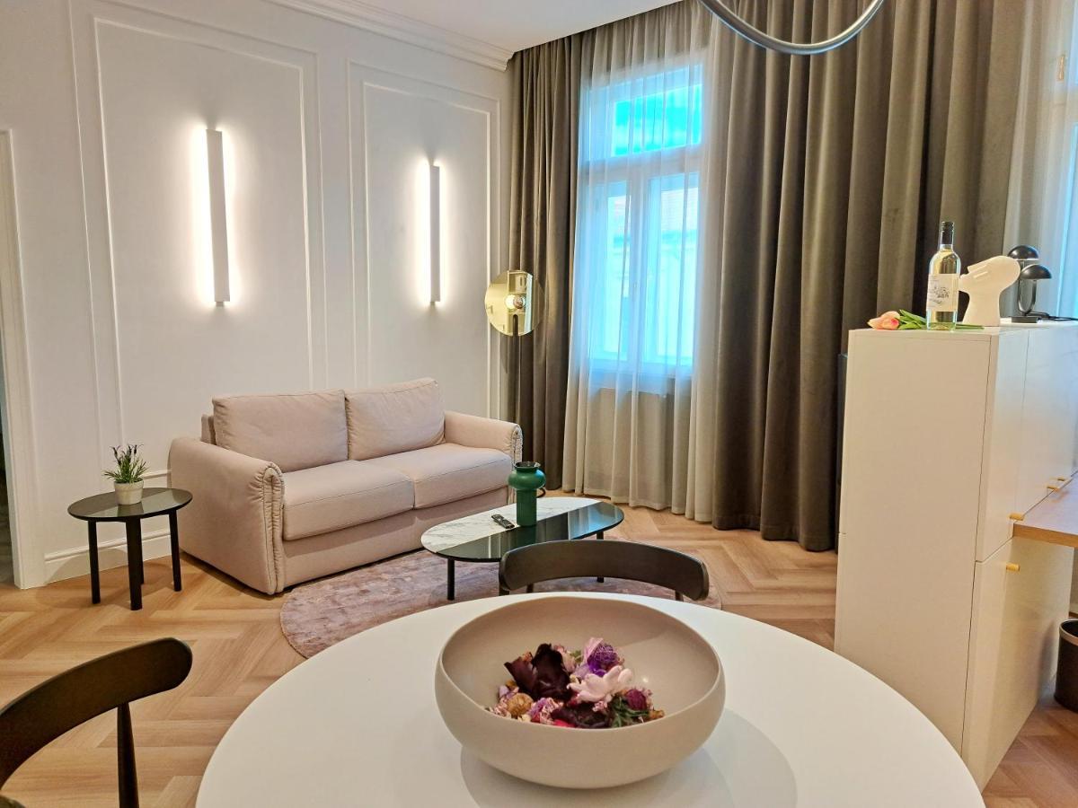 Hotel Domus Collis Győr Eksteriør bilde