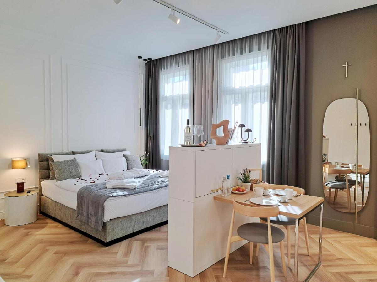 Hotel Domus Collis Győr Eksteriør bilde